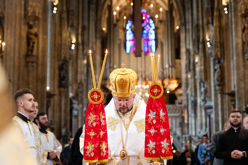 Priesterweihe Byzantinischer Ritus im Stephansdom / Erzdiözese Wien/ Schönlaub