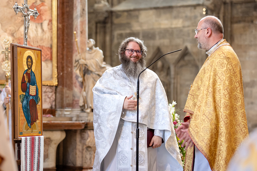 Priesterweihe Byzantinischer Ritus im Stephansdom / Erzdiözese Wien/ Schönlaub