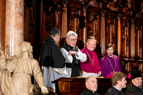 Stephansdom: Österreich nahm Abschied von Papst Franziskus / Erzdiözese Wien/ Schönlaub, Stephan Schönlaub Stephansdom: Österreich nahm Abschied von Papst Franziskus